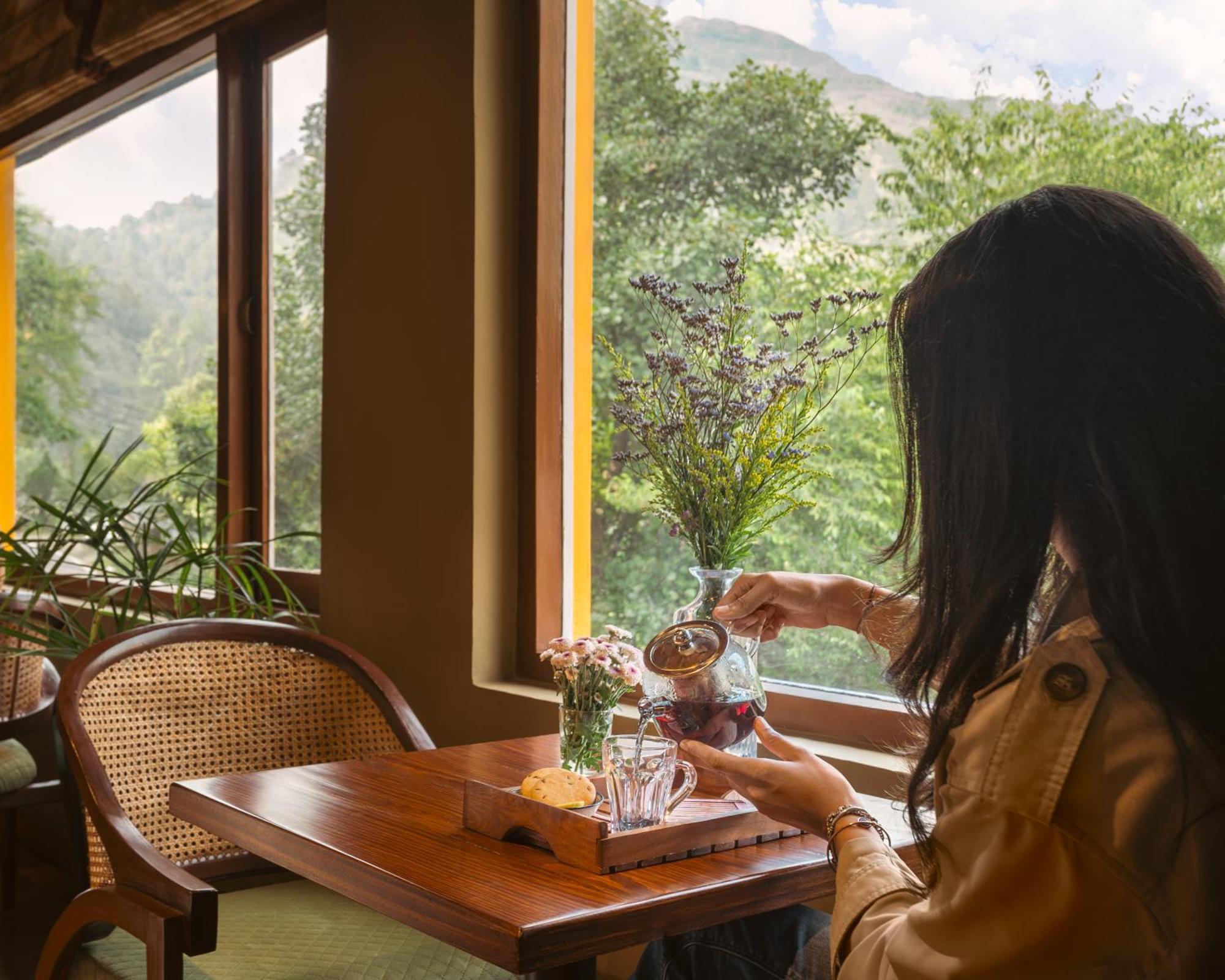 Blue Book At Gethia, Nainital Hotel Exterior foto